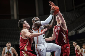 古斯托传射帕尔默破门 切尔西2-0胜埃弗顿